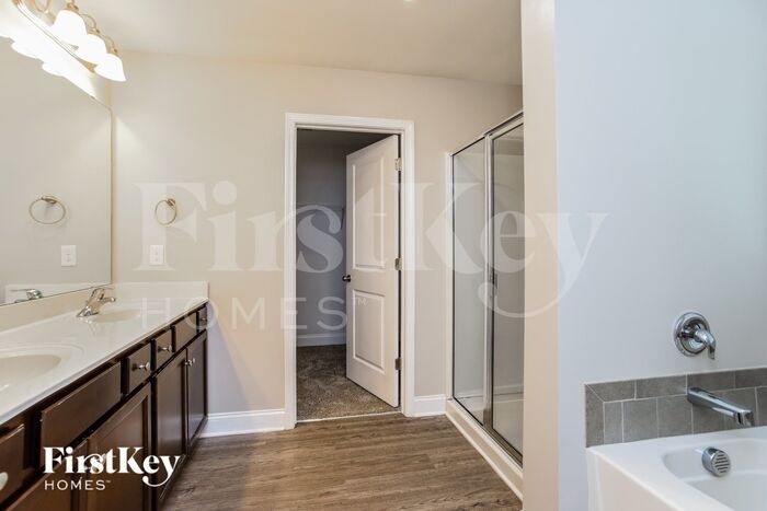 Building Photo - 9525 Blue Knoll Ct