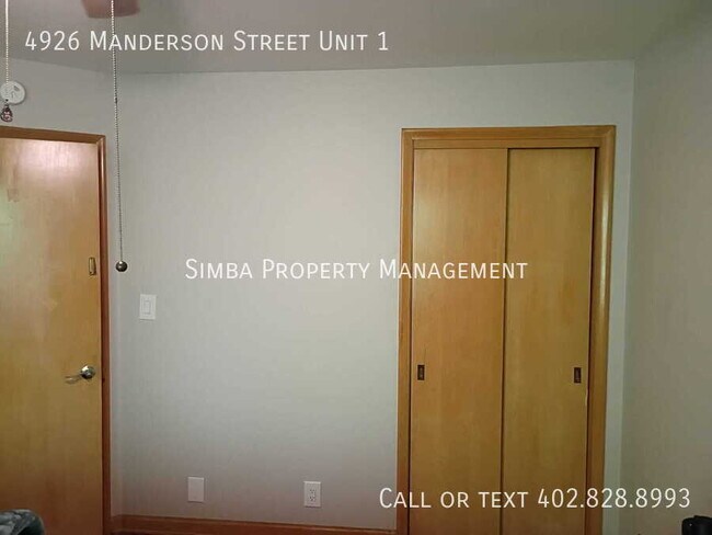 Building Photo - 4926 Manderson St