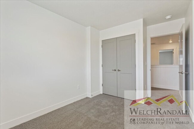 Building Photo - Brand New Townhome for Rent in West Haven