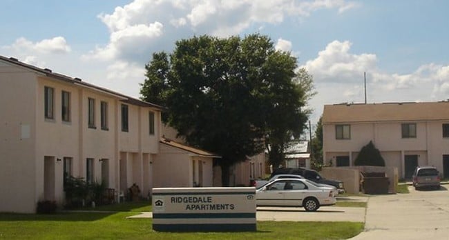 Primary Photo - Ridgedale Apartments