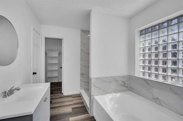 Building Photo - 408 Wolfe St