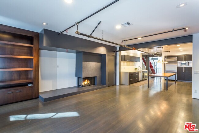 Building Photo - 1212 Abbot Kinney Blvd
