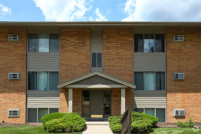 Building Photo - Wyndham Hill Apartments