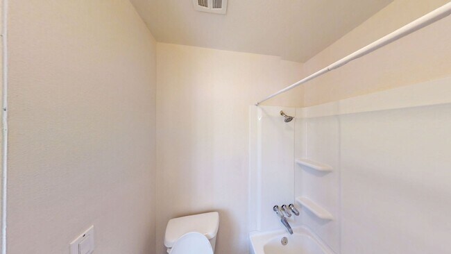 Building Photo - 35168 Mesa Grande Dr