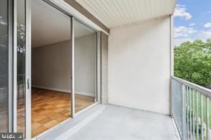 Building Photo - 4977 Battery Ln