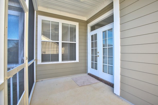 Building Photo - 2106 Merrifield Ln