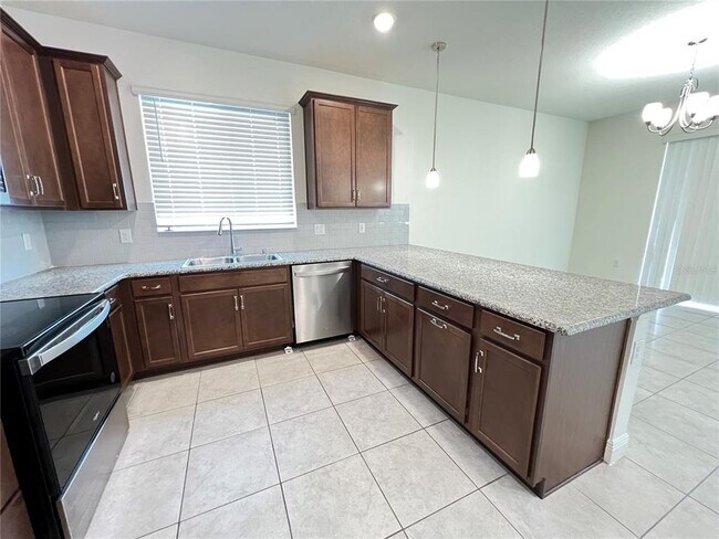 Building Photo - 2746 Sanctuary Dr