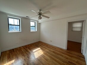 Building Photo - 3700 N Sheffield-G