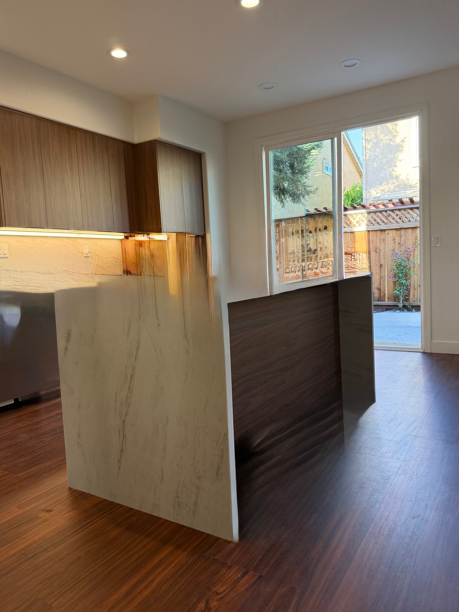 Building Photo - 8922 Del Rio Cir