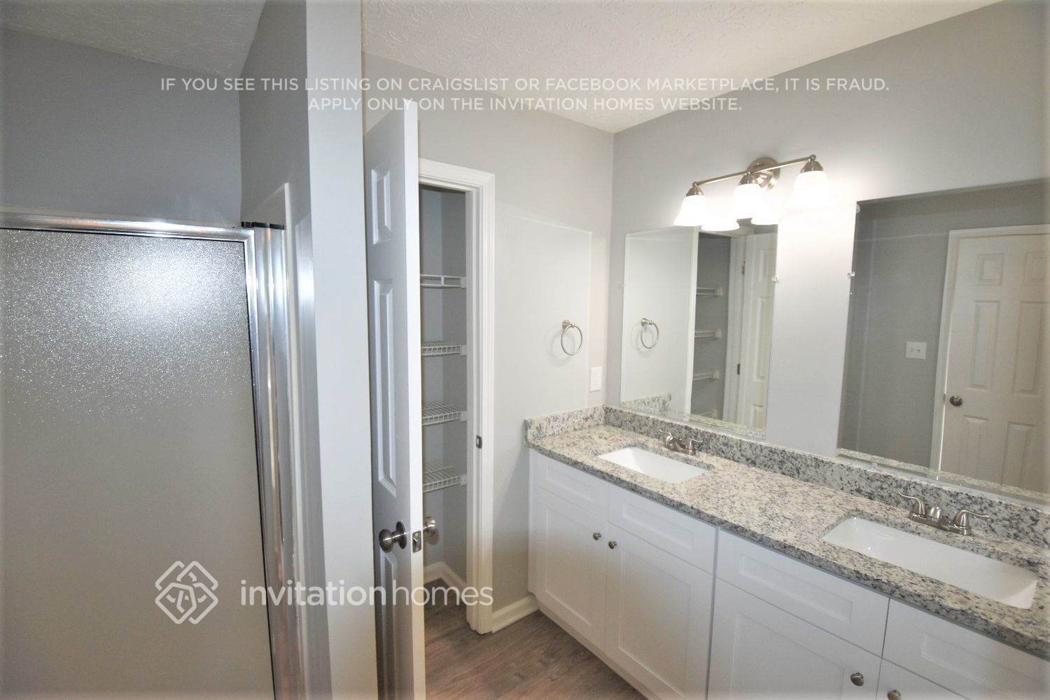 Building Photo - 550 Elizabeth Heights NE
