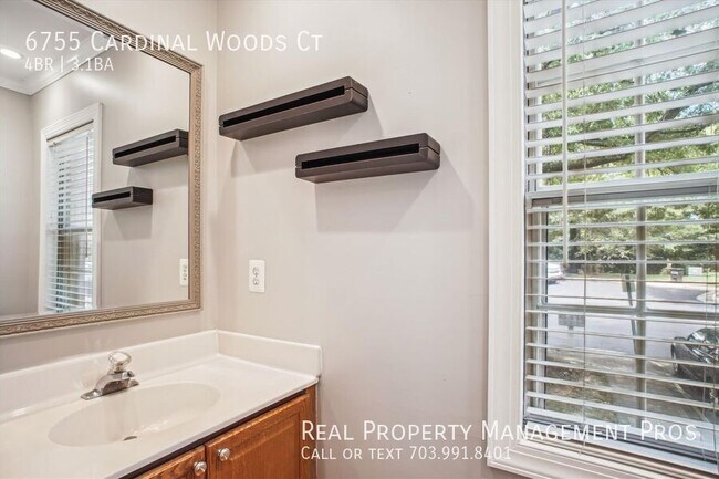 Building Photo - 6755 Cardinal Woods Ct