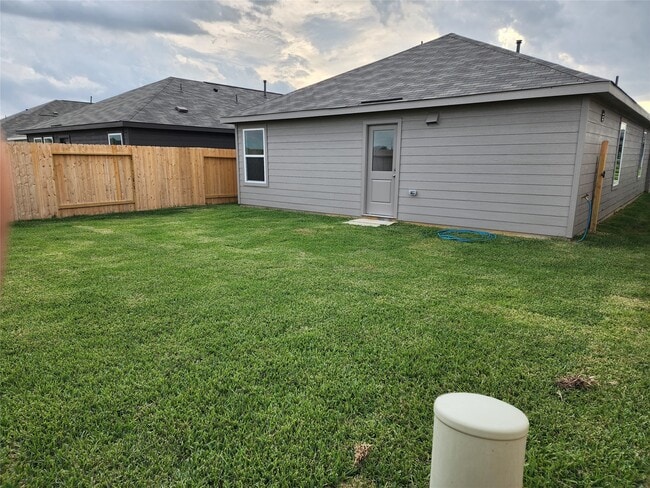 Building Photo - 21610 Cottonwood Mdws Trl