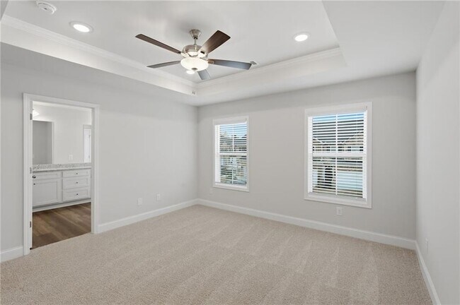 Building Photo - 2206 Chant St