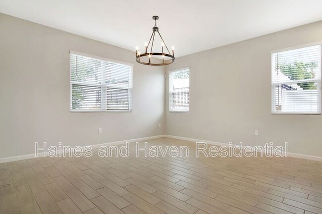 Building Photo - 840 Blue Creek Dr