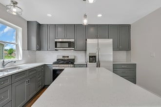 Building Photo - 903 Covey Lane