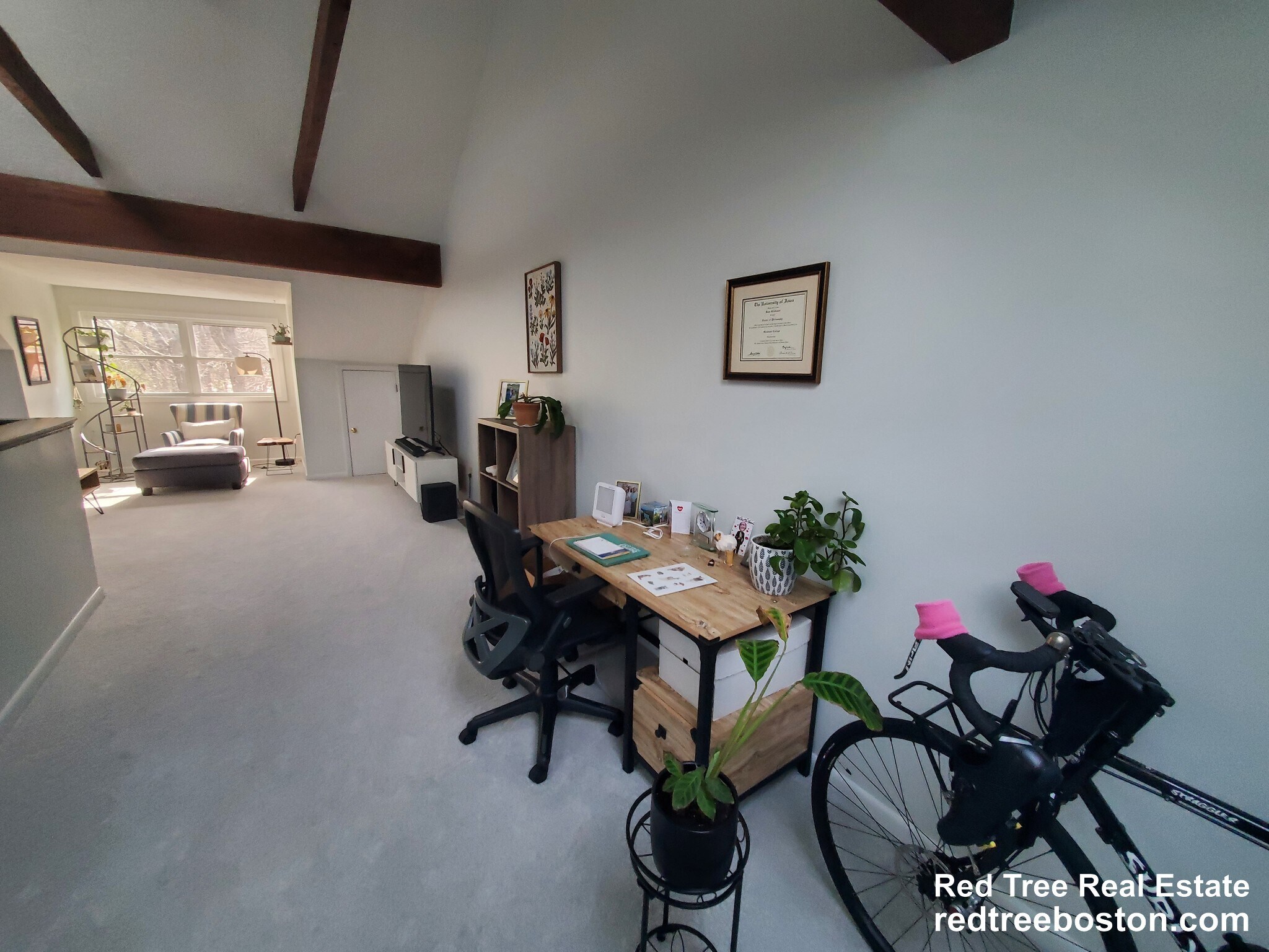 Building Photo - 1400 Lagrange St