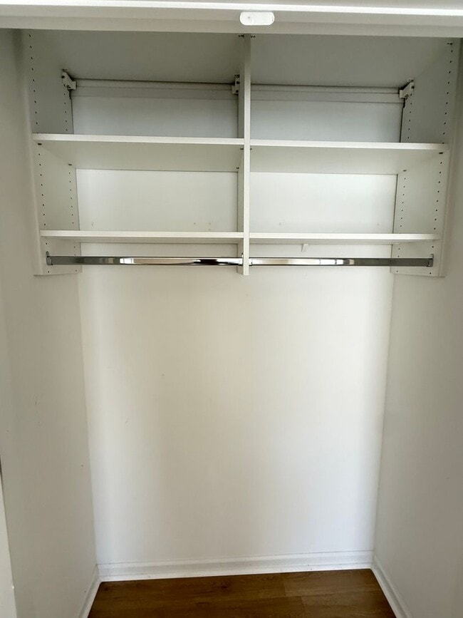 Building Photo - Nearly New Davidson Townhome | 3BR + Flex Space | 2-Car Garage | Minutes to Downtown