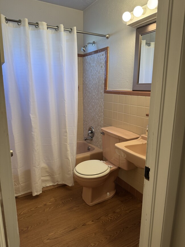 Building Photo - 5900 N Courtenay Pkwy