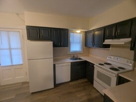 Building Photo - 110 Spring St