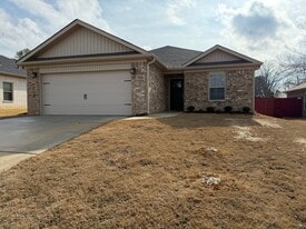 Building Photo - 132 Stratman Dr