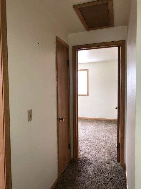 Building Photo - 115 11th Ave NW #B