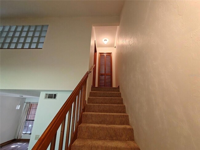 Building Photo - 830 SW 56th Terrace