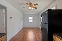 Building Photo - 3513 Dixie Dr