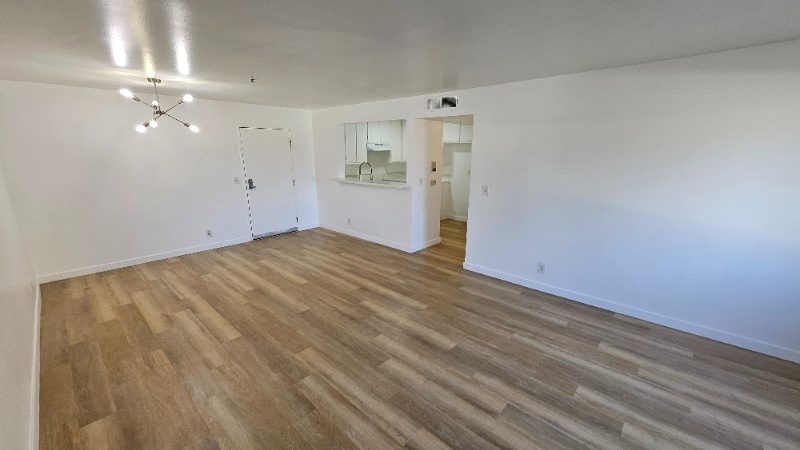 Building Photo - 5541 Fulcher Ave