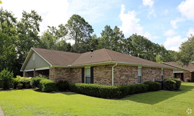 Primary Photo - Regency Pointe II