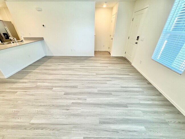 Building Photo - *NEW BUILD* BEAUTIFUL 2-STORY 3 BEDROOM, 2...