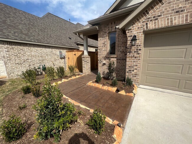 Building Photo - 10818 Cassiopeia Creek Cir