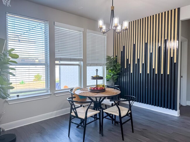 Building Photo - 3020 Desert Shade Bnd