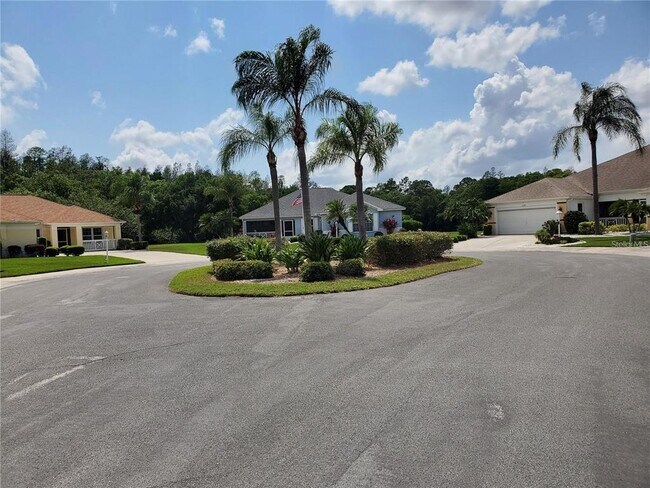 Building Photo - 2206 N Creek Ct