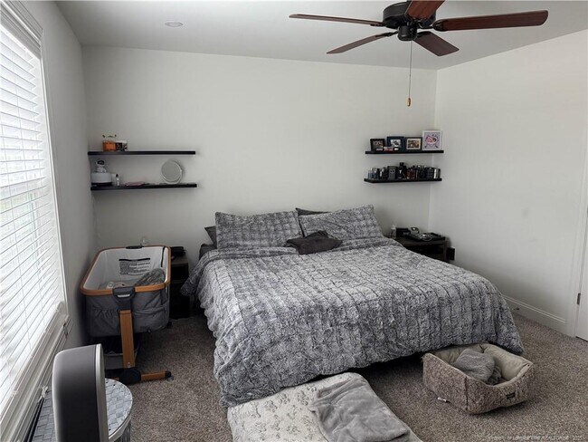 Building Photo - 211 NC-211