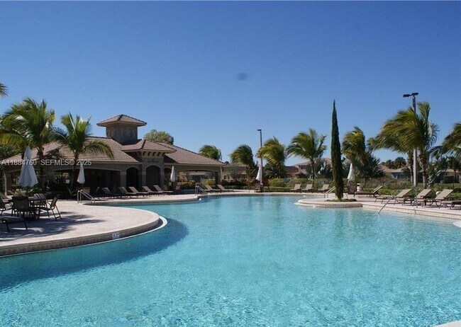 Building Photo - 4321 W Whitewater Ave