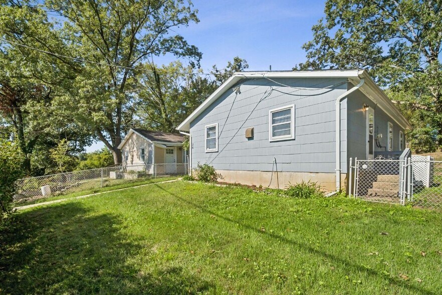 Building Photo - 26 Bayou Ave