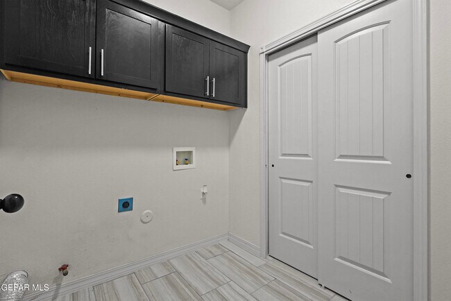 Building Photo - 12406 Furlong Cir