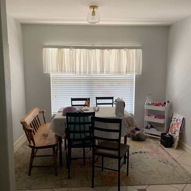 Building Photo - 965 Tarpon Cove Dr