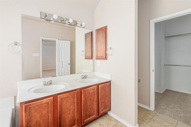 Building Photo - 109 Cliffbrook Dr
