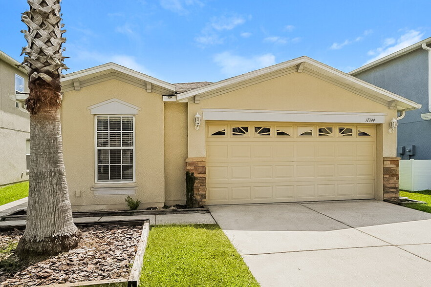 Primary Photo - 17344 Mint Leaf Ln