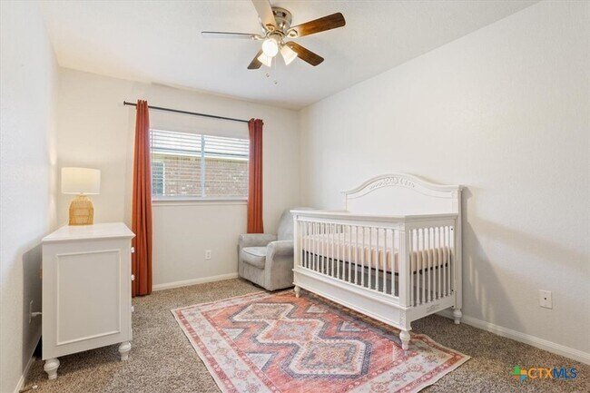 Building Photo - 709 Bighorn Dr