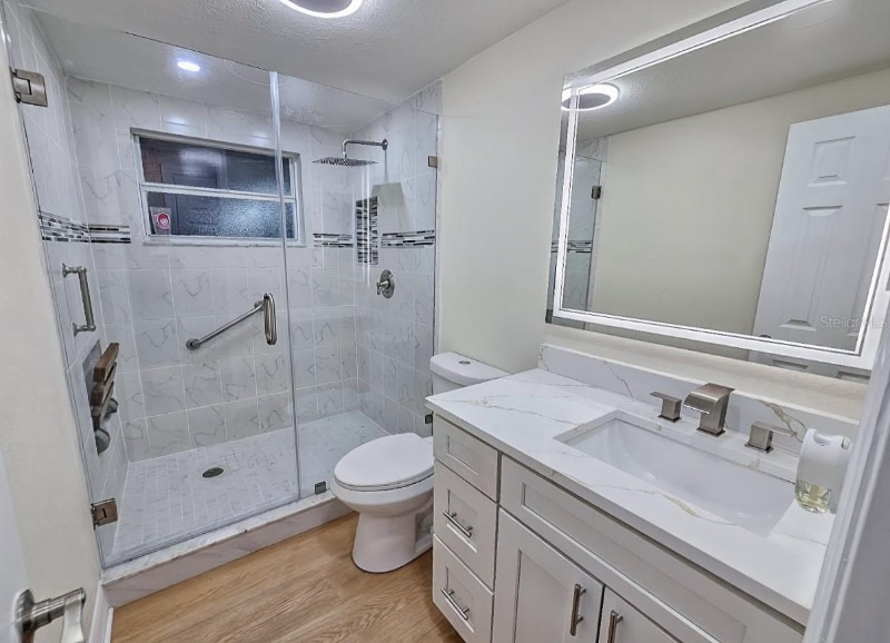 Building Photo - 8730 Sabal Way