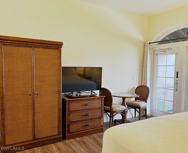 Building Photo - 25000 Tamiami Trl E