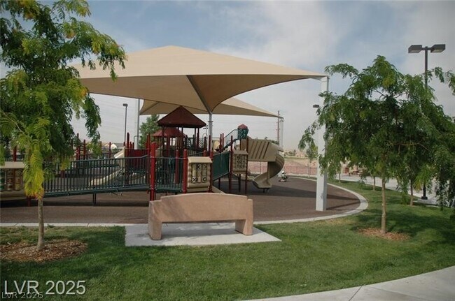 Building Photo - 517 Crony Ave