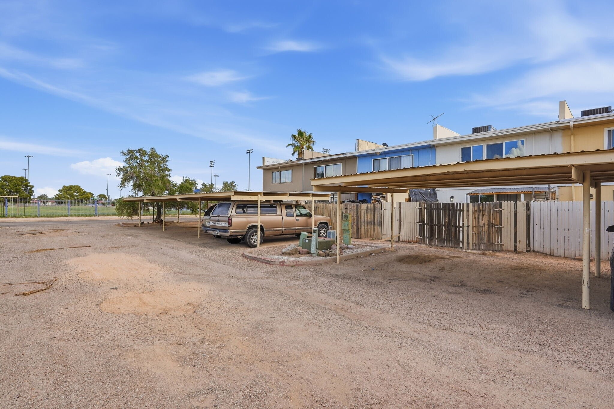 Building Photo - 5846 S Del Moral Blvd