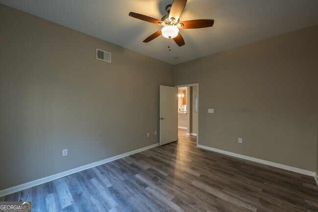 Building Photo - 5300 Peachtree Rd