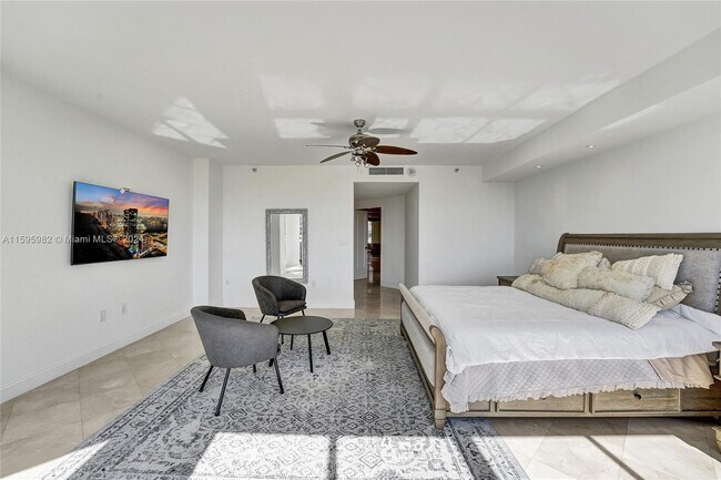 Building Photo - 3801 NE 207th St