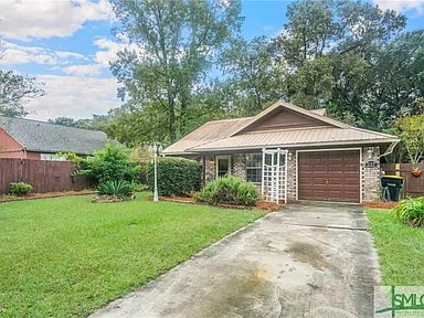 Building Photo - 227 Forest Ridge Dr