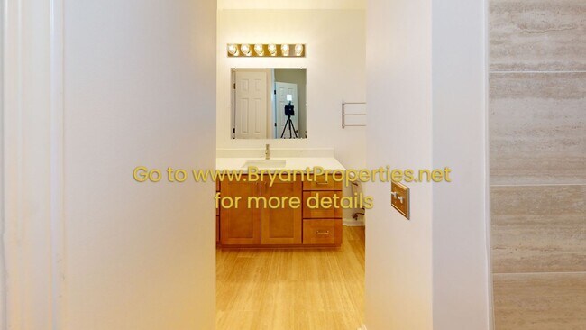 Building Photo - Donelson - Airport - Percy Preist Lake Area