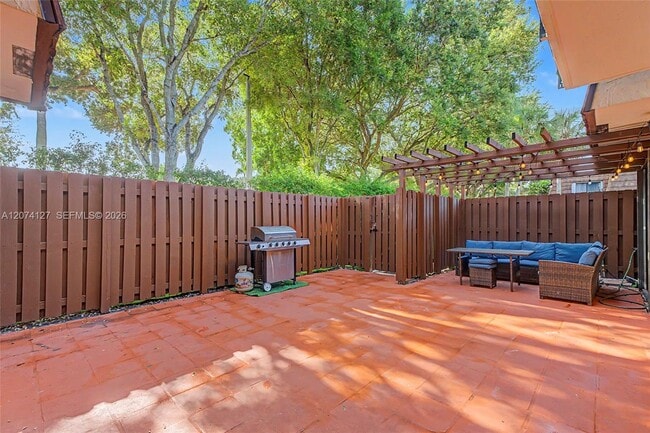 Building Photo - 804 SW 119th Way